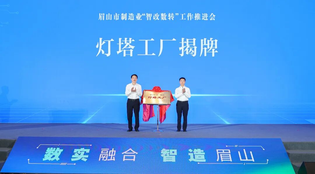 01f874040557b00d444588d220b7dad9.jpg 01f874040557b00d444588d220b7dad9.jpg